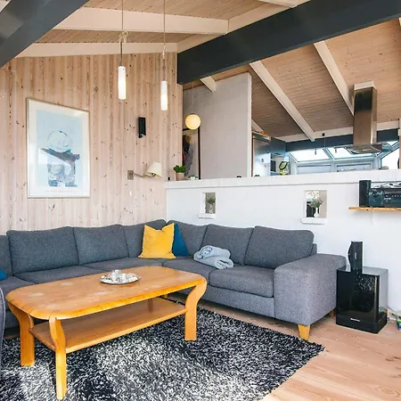 Holiday home 9 Person Holiday Home In Ringk Bing